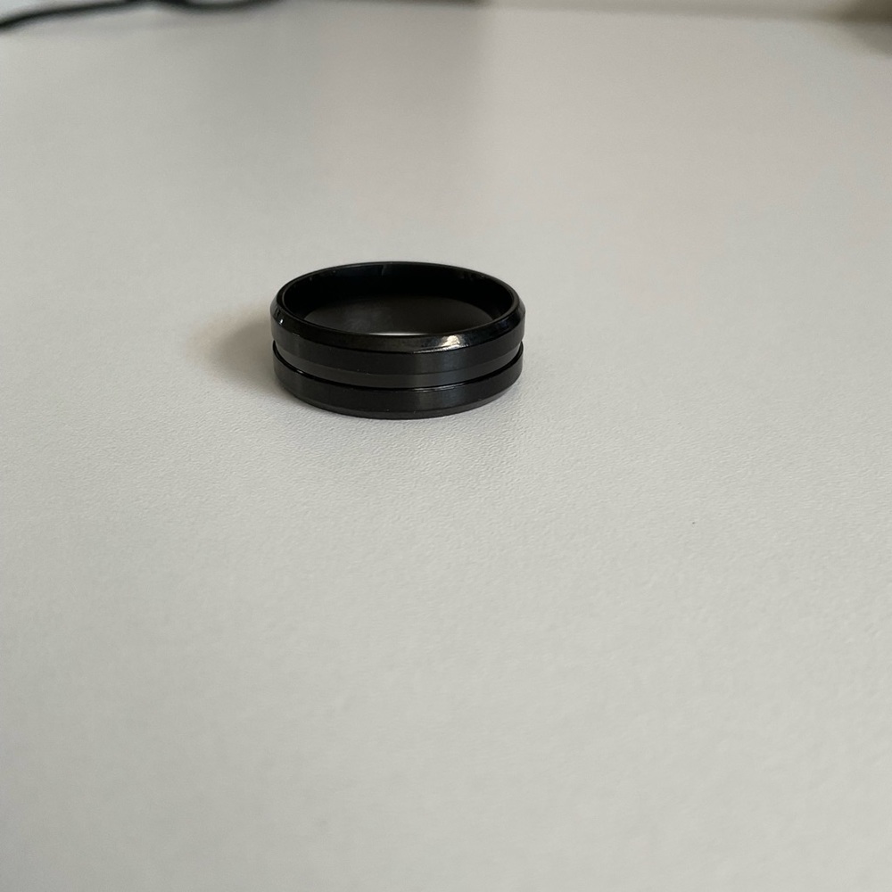 Men’s ring